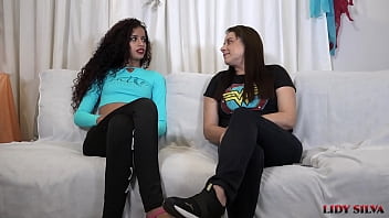 Preview 1 of Drink Mom Bad Son - manoella fernandes a novinha de apenas 18 anos no podcast