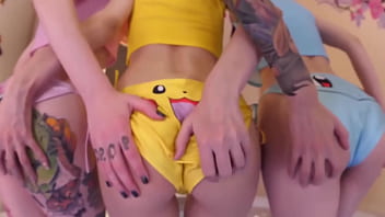 Preview 1 of Xnxx Bengala - Fokemom girls Purple Bitch,  Sia Siberia,  and Helly Rite pour oil into their hot sexy bodies before stuffing their bungholes with huge dildos.