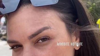 Preview 3 of Piss On Maria Ozawa - Na praia Afrodite RJ