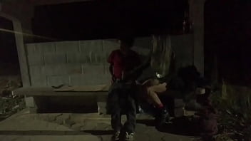 Preview 4 of Karina Johnson 97 - MORADOR DE RUA SORTUDO BRINCANDO COM A BUNDAO GOSTOSO DA SAFADA