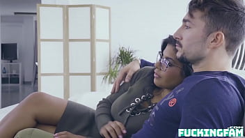 Preview 1 of Papa Oz Qizini Zorladi Selka Sex - Keysha,  Sheyla Real Conservative To Impress