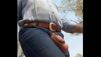 Preview 2 of Forced To Smell Pussy - SARRANDO NA PICA DO COWBOY CAVALAO