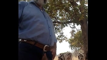 Preview 3 of Forced To Smell Pussy - SARRANDO NA PICA DO COWBOY CAVALAO
