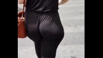 Preview 2 of Goa Girl Sex - Candid fat ass walking on leggings