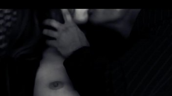 Preview 1 of Sunny Leone S Little Evening - me meten una sonda