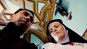 Preview 2 of Lucy Jane Mfc - Sor Raymunda - Religiosa confieza sus sue&ntilde_os humedos y cae en pecado con sacerdote