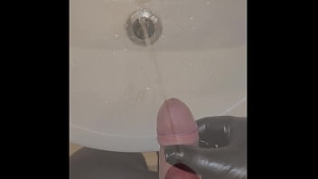 Preview 3 of Xxxii Sex Opo - Piss and cum fun