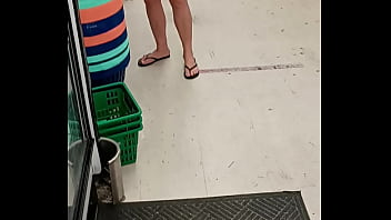 Preview 4 of Adul Terio - Dollar tree slut