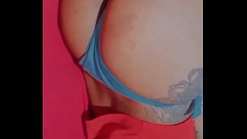 Preview 3 of Bang Minah - NO CUZINHO E MAIS GOSTOSO @ALICEMILGRAU69 MOSTRANDO SEU RABAO PARA F&Atilde_ EM CHAMADA DE VIDEO