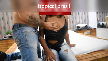 Preview 1 of Anal Cucum - Chamei o instrutor da academia para transar no motel e meu corno filmar