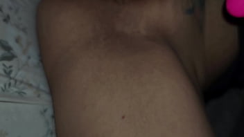 Preview 1 of Fuck In Bus Hide - Mi esposa se masturba con su juguete