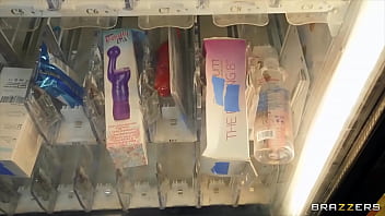 Preview 3 of Jfgy Db Kg - Vending Machine Disasters / Brazzers  / download full from http://zzfull.com/mac
