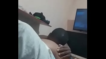 Preview 4 of Nipple Bisexual Erotic - Manh&atilde_ de domingo