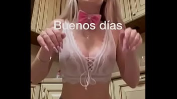Preview 1 of Mistress Bdsm Femal Male - Conejita rubia te da los buenos d&iacute_as