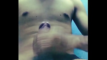 Preview 3 of Xvideos 2018 - mi primer video ense&ntilde_ando mi cara