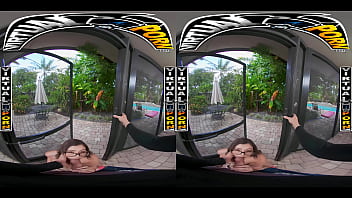 Preview 2 of Saix Video Hot Sani Liun - VIRTUAL PORN - Tutoring Leana Lovings In VR