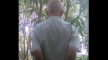 Preview 4 of Neha Kakkar Pussy Pick - Desnudo en un parque Amate 1