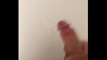 Preview 3 of Se Mete El Palo De Escoba - Sacando la malilla,  ElMyklo