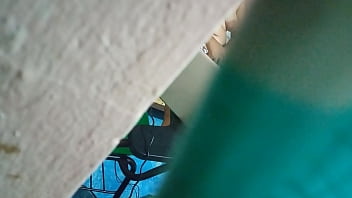 Preview 2 of Porn Seks Cute 18 - Esposa gordibuena mostrando el culo