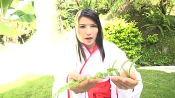 Preview 1 of 10eyar Sex - Non Nude AEW wrestler Hikaru Shida showers outside in a bikini