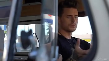 Preview 1 of Sex Peron 2017 - A gloryhole in public
