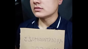 Preview 3 of Mom Fist Might - V&iacute_deo de verificaci&oacute_n