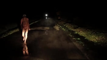 Preview 1 of Exxxtrasmall Teacher - bdsm exhib sur la route une nuit de pluie