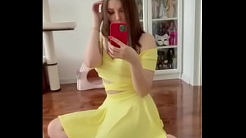 Preview 3 of Sunni Xxxxxx - COOL PHONE TRICK TO SHOW OFF HER TITS AND PUSSY ON NSFW TIKTIK