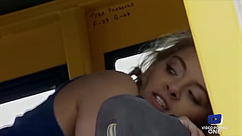 Preview 2 of Just A Tip Mom - Ces blondes aiment venir se faire baiser sur les chantiers