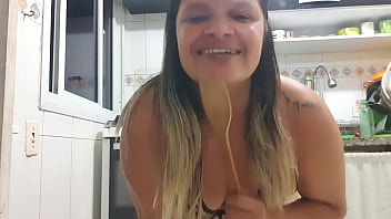 Preview 1 of Sextfree Sex - Paty Bumbum oferecendo sua rabada ao paulo inspetor da escola