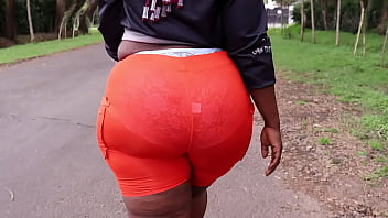 Preview 1 of Ji0madj G - Sexy Huge Ass Walking and Shaking