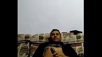 Preview 3 of Mom Shcool - Homem gozando muito