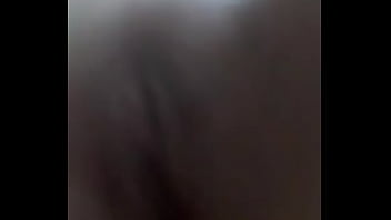 Preview 2 of 18 Year Six Video - Putinha Mostrando Sua Bucetinha Limpinha !