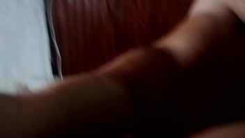 Preview 2 of Young Boudi Xx Video Com Saree - Meu primeiro brinquedo sentei na piroca sem ter feito enema e mamei depois,  n&atilde_o sujei nem melei o pau