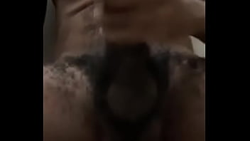 Preview 1 of X Pornotube Com - Adoro mexer no meu mamilo enquanto umazinha. E voc&ecirc_s? Pra galera que curte matagal de macho preto.