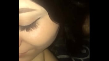 Preview 1 of An Trom Vao Hiep Dam - Sexo casero con una sexoservidora local la mam&aacute_ muy rico por 1200 pesos