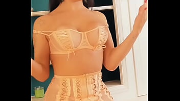 Preview 2 of Lagina Cable Co Alanah Rae - Fernanda sallimeny Une belle transsexualle Bresilienne em France