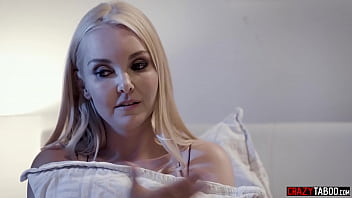 Preview 2 of In Public While - Deepthroat led to a hardcore pussy fuck by a perverted guy with hard cock and big ass babe Aaliyah Love liked it