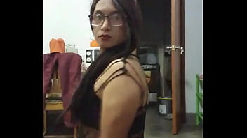 Preview 1 of X Xsxsx - Travesti de closet