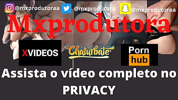 Preview 1 of Brazzers Porno Pics - Namorada de amigo batendo uma pro MX.