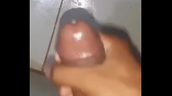 Preview 3 of Bound Hand - Ando caliente