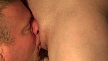 Preview 3 of Zabardaste Xxx Full Hd - Mi esposa se folla con dos m&aacute_s mientras me masturbo delante de ellos.