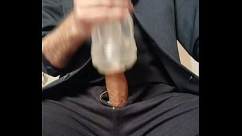 Preview 4 of Hut X X X - Uniformizado Fudendo Fleshlight