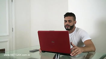 Preview 1 of Ope Pooping - NETGAY - T&eacute_cnico Completo