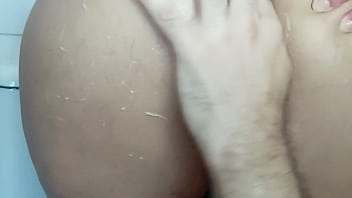 Preview 4 of 14 Inch Dick - Quero dar meu cu e meu corno fez quest&atilde_o de me deixar pronta pra outro