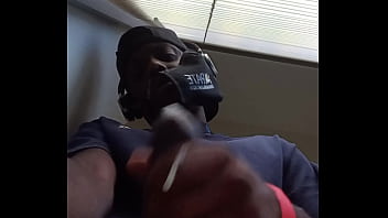 Preview 4 of 17 Gil - Solo Jacking Trying To Catch A Nutt At Work
