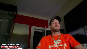 Preview 4 of Gradma Fuck Video Porn Japanese - PROLLKING XXL - WATCH MY BIG BULGE