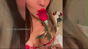 Preview 2 of Xxxn Xll - Lori Fontinelle Masturbando