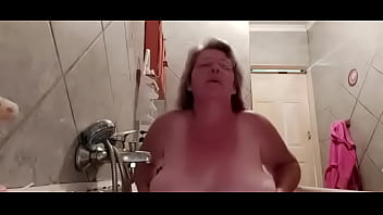 Preview 4 of Neesy Rizzo - ENGELA SUCKING HUGE TITS