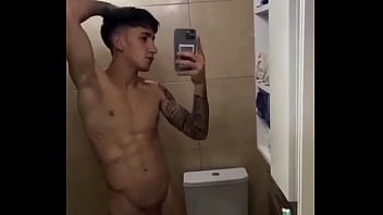 Preview 3 of Mistress Shit On Her Slave Mouth - Argentino gostoso